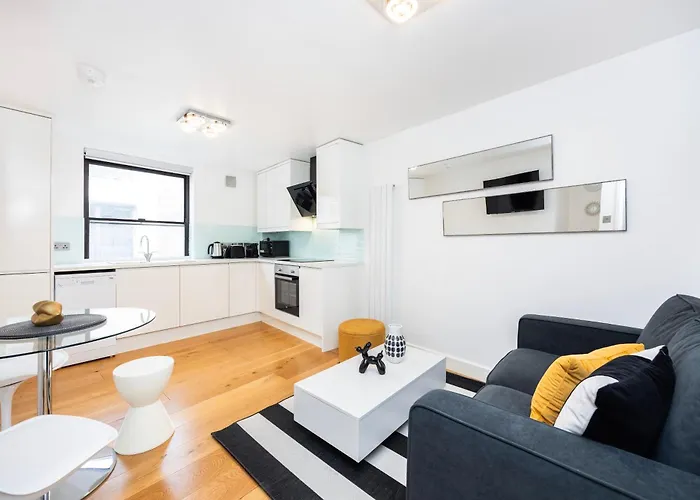 Stunning 2Bed In Soho,Steps From Piccadilly Circus