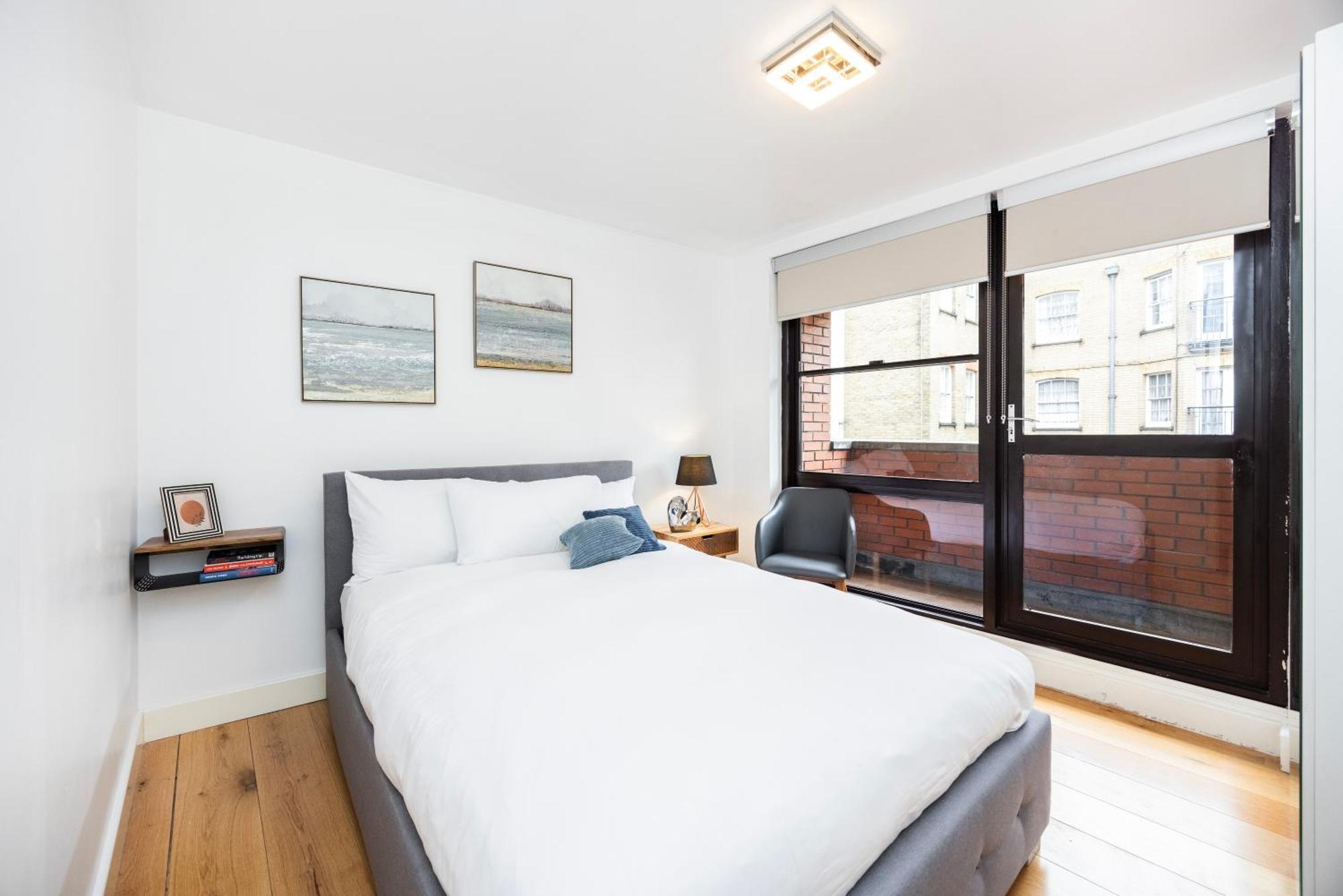 Апартаменты Stunning 2bed In Soho,steps From Piccadilly Circus *