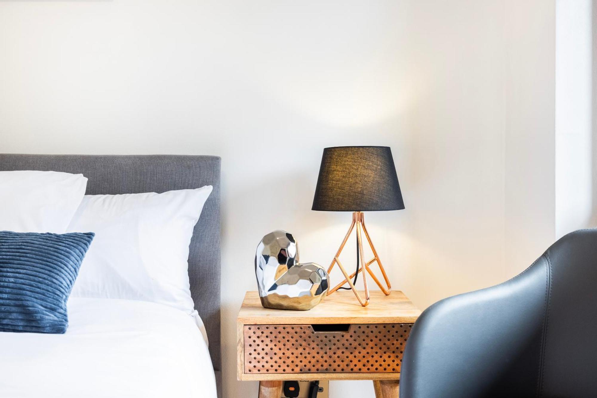 Stunning 2bed In Soho,steps From Piccadilly Circus * Лондон